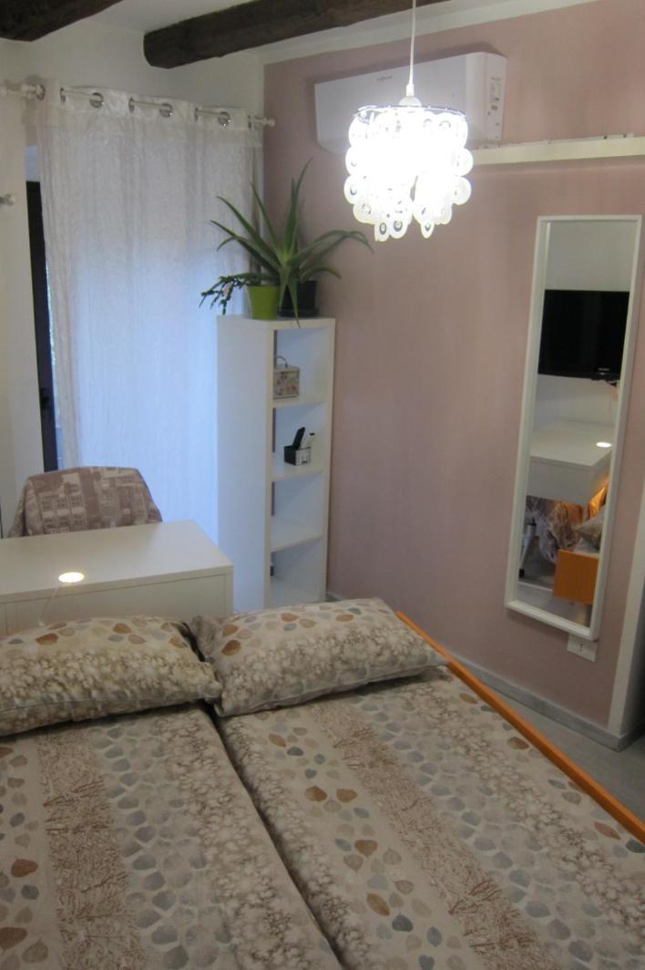 Camere Stone House Триест Экстерьер фото